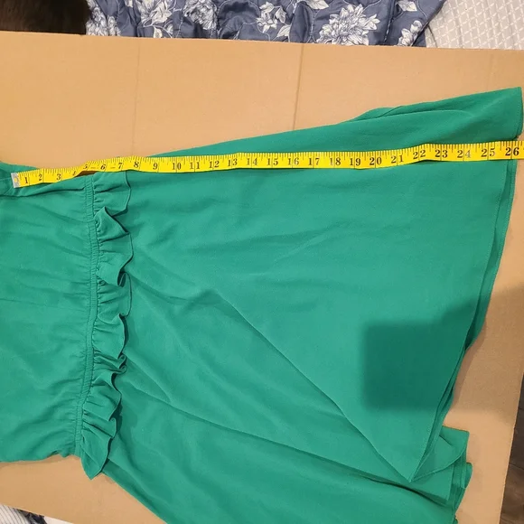 Kensie Green V-neck Ruffle Cap Sleeve Peplum Dress - Picture 7 of 8